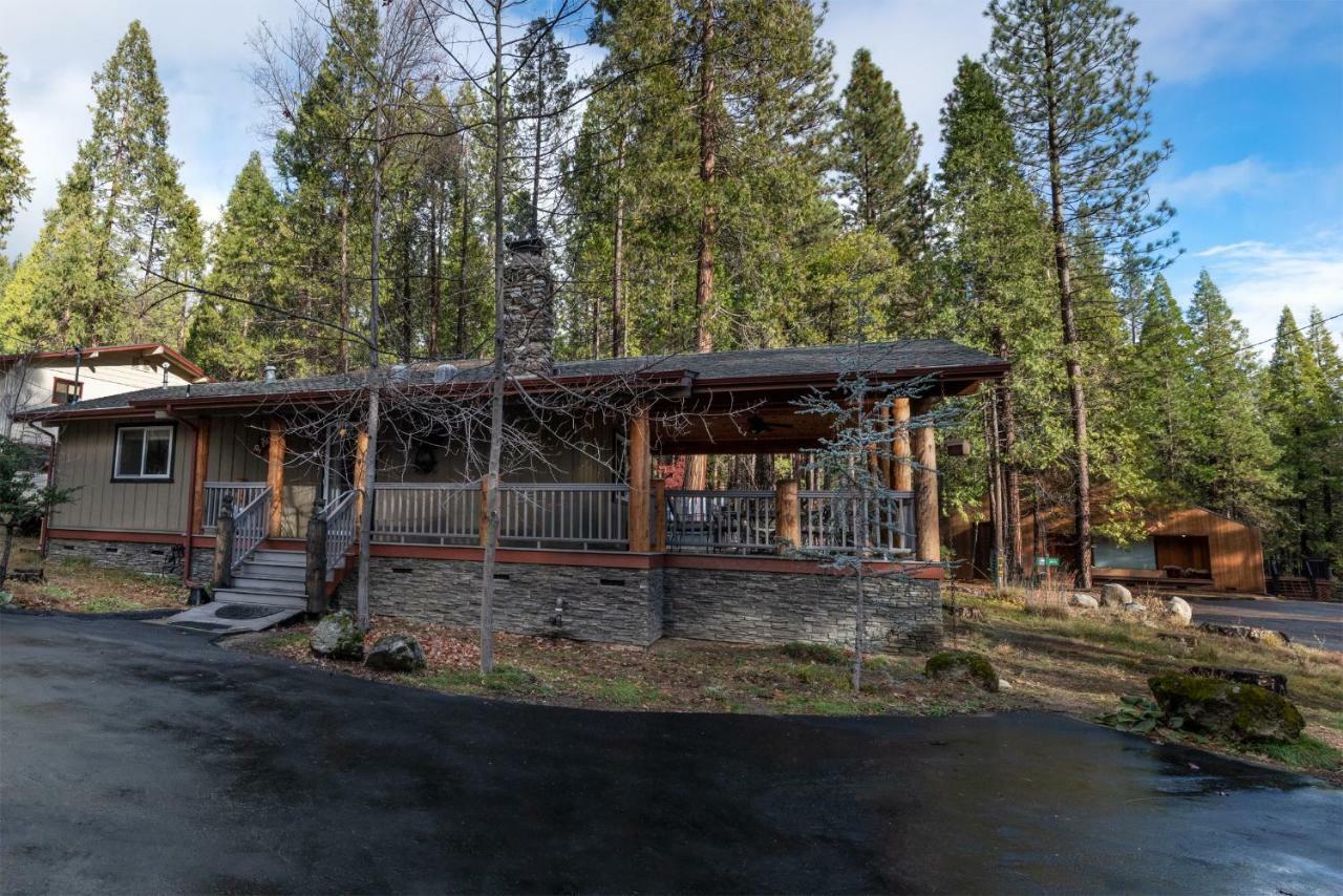 Starlight Lodge ヨセミテ・ウェスト エクステリア 写真